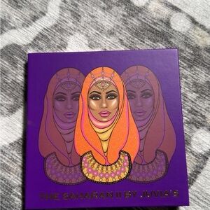 Juvia's Place The Saharan II Palette - Vibrant Purple and Orange